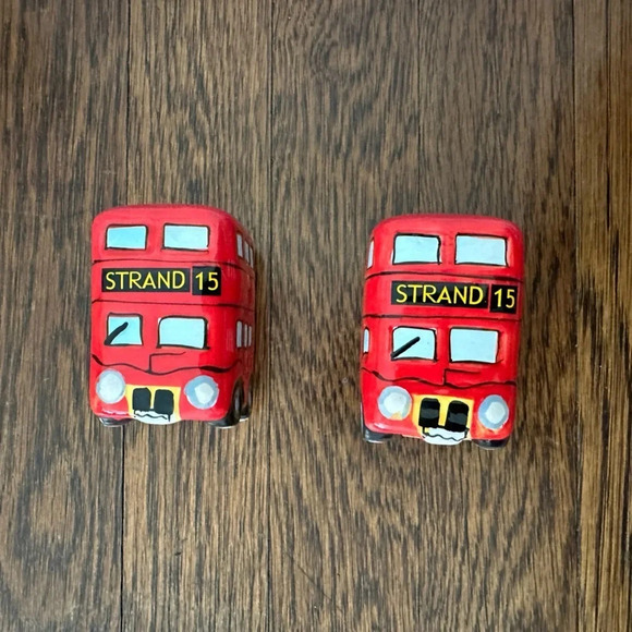 Other - London Red Routemaster Bus Salt & Pepper Ceramic Novelty Figure Set
